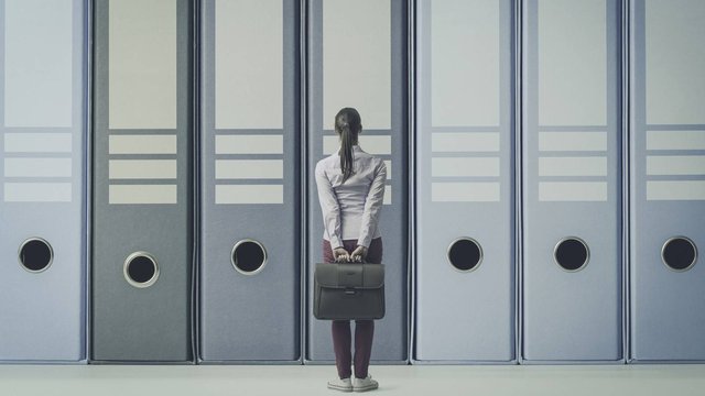 ファイルを探し回るのは時間の無駄！　効率的なデータ管理の基本のキホン