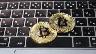 暗号通貨をめぐるトラブル、「超高利率」をうたうネット詐欺に注意