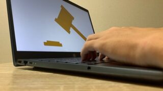 ネットオークションで激安商品に入札するときは「送料詐欺」に注意!【被害事例に学ぶ、高齢者のためのデジタルリテラシー】