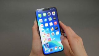 iPhone13のサイドボタンを5回押すと…意外と知らないボタン操作のテク