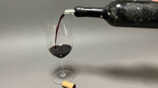 海底熟成されたワインの味は? 南伊豆の海底で年を越した「SUBRINA」を試飲