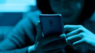 ハッカーから「AV鑑賞の様子を録画した」と脅迫メッセージが!どうすれば?
