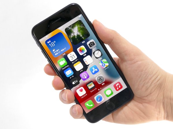 バッテリー消耗問題が解決したiOS 15.4の新機能をチェックする