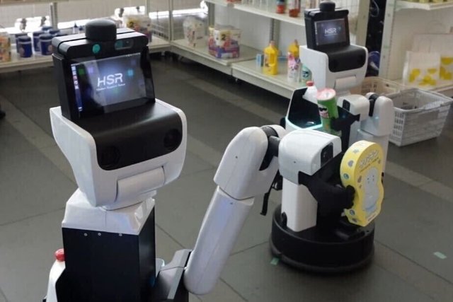 LLMでの苦い経験を糧に　日本の技術主権を懸けた「ロボット基盤モデル」の公共財化