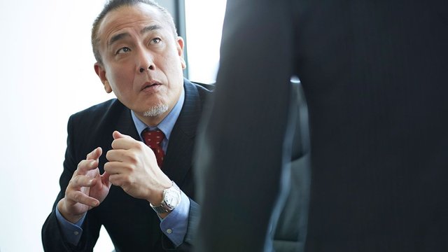 社長から直接｢業務連絡｣すぐに返信は危うい訳､LINEやチャットワークを悪用"新型CEO詐欺"《まさか自分が…コロっとだまされてしまう手口》